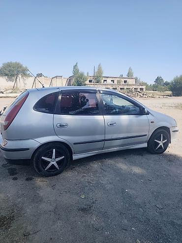 2 4 д: Nissan Almera Tino: 2000 г., Механика, Минивэн — 2