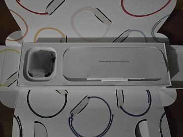 watch 11: Apple Watch SE 2, 40 мм, алюминиевый корпус, GPS Комплектация: - часы — 5