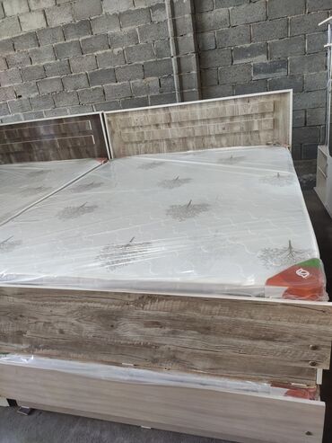 Двуспальные кровати: Кровати новые двуспальные из российского материала — 2