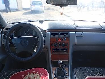 Mercedes-Benz: Mercedes-Benz E-Class: 1996 г., 2.3 л, Механика, Бензин, Седан — 8