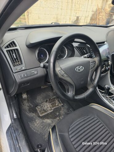 Hyundai: Hyundai Sonata: 2 l | 2012 il Sedan — 1