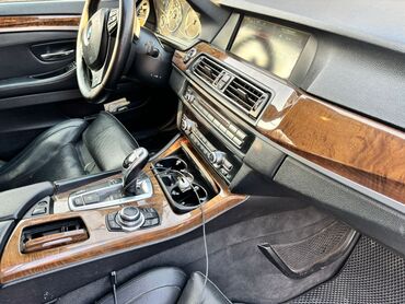 BMW: BMW 5 Series (F10) sedan – gümüş rəng. Texniki xüsusiyyətlər və — 12