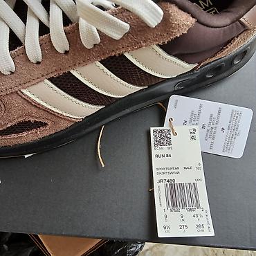 adidas 44: Adidas Run 84modeli özüm üçün gətizdirmisəmAmerikadan 1həftədir ayağım — 1
