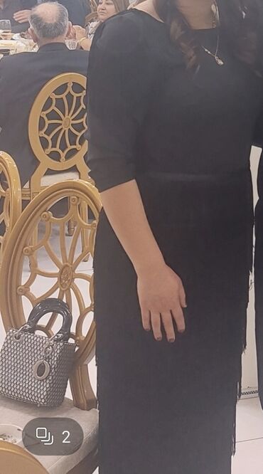 velür qadın şap şapları: Zərif qara ziyafət donu - Rəng: qara - Dizayn: minimal və klassik