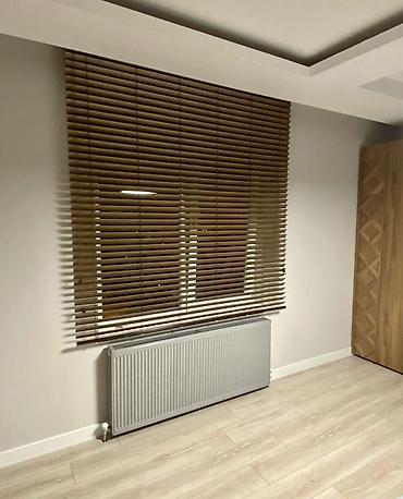 Жалюзи и рольшторы: Жалюзи всех видов 📏 Замер — бесплатно 🔧 Установка — бесплатно ⏱ Срок — — 18