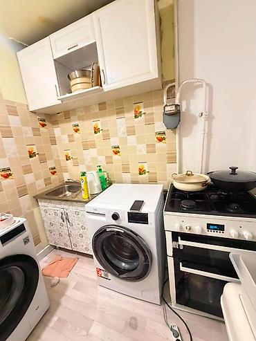 2 8: 2 комнаты, 43 м², 8 мкр 104 серия, 3 этаж, Косметический ремонт — 3