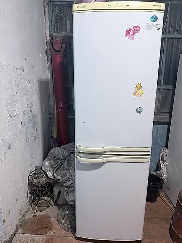 бу чехлы: Холодильник Samsung, Б/у, Двухкамерный, De frost (капельный), 55 * 174 * 56 — 1