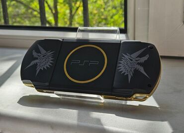 весы наполные: 🎮PSP 3000 Monster Hunter🕹 🙂‍↕️Идеальный вариант для портативной игры!