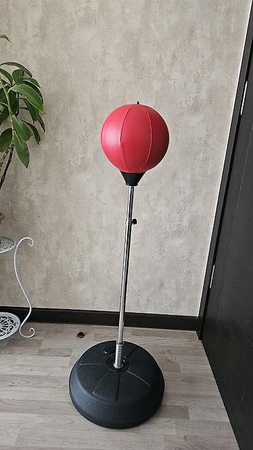 İdman və istirahət: Boks məşqi üçün şaquli refleks armudu (speed bag) dəsti. - Yuxarıda — 1