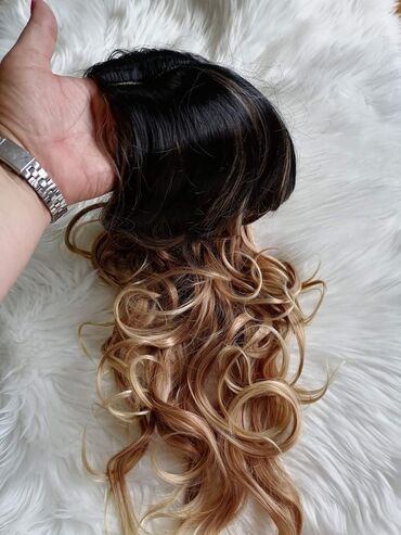 Perike i klipse: Perike
Cena 3200din na lalafo.rs — 10 Perike i klipse: Perike
Cena 3200din — 10