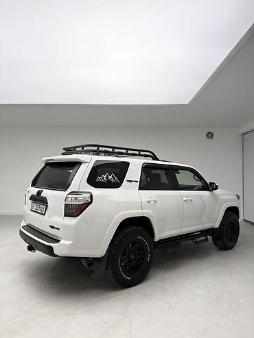 Toyota: Toyota 4Runner: 2020 г., 4 л, Автомат, Бензин, Внедорожник — 4