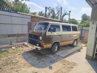 продаю связи с переездом: Volkswagen Transporter: 1980 г., 1.8 л, Механика, Бензин, Фургон