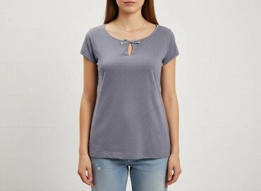 t shirty apollo 11: Women`s T-shirt, size S