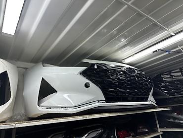 Передний бампер в сборе для Lexus ES (рестайлинг, актуальное