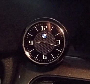 ventilator auto 24v: Sat za automobil - BMW Sat sa logom BMW automobila. Izuzetno lep