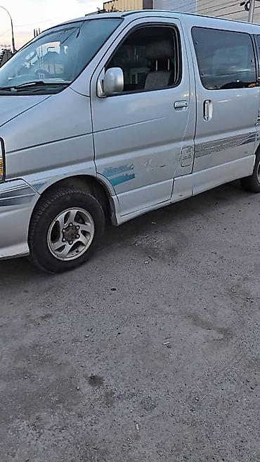 прадо prado: Toyota Regius: 2000 г., Автомат, Бензин, Минивэн — 2