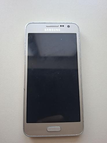 uşaq sac kəsimləri: Samsung Galaxy A3, 16 GB, rəng - Qızılı, İki sim kartlı — 1