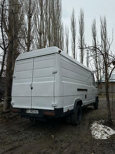 гигант эвакуатор: Mercedes-Benz : 1992 г., 0.4 л, Механика, Дизель, Фургон — 2