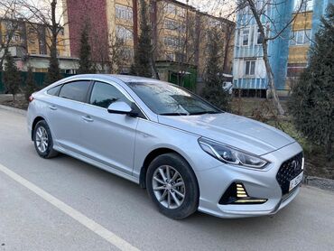 семёрка ош: Hyundai Sonata: 2021 г., 2 л, Автомат, Газ