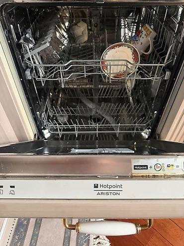 Посудомоечные машины: Hotpoint Ariston qabyuyan maşın - Tip: quraşdırılan (tam inteqrasiya — 1