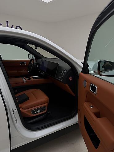 Lixiang: Lixiang L7: 2023 г., 1.5 л, Автомат, Электромобиль, Кроссовер — 11