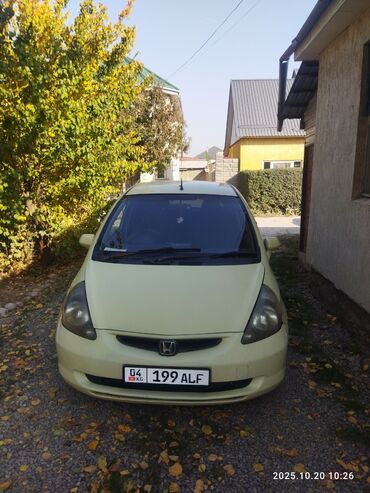 машина кж ош фит: Honda Fit: 2002 г., 1.3 л, Вариатор, Бензин, Хетчбек