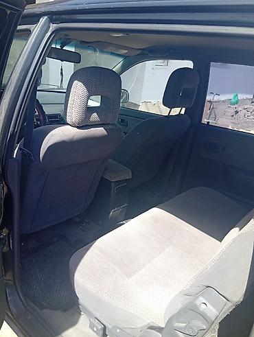 Mitsubishi: Mitsubishi Space Wagon: 1998 г., 0.2 л, Механика, Бензин, Минивэн — 6