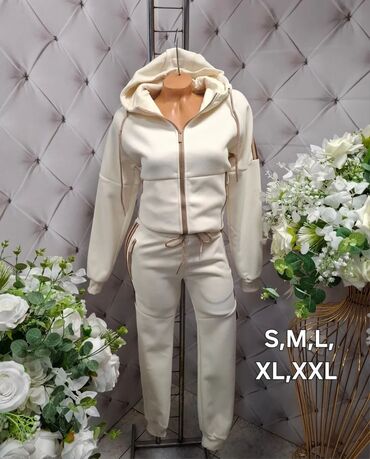 Kompleti: ❤️❤️ SAVRŠENO TOPLI kompleti trenerke 3000❤️❤️ na lalafo.rs — 9 Kompleti: ❤️❤️ SAVRŠENO TOPLI kompleti trenerke 3000❤️❤️ — 9