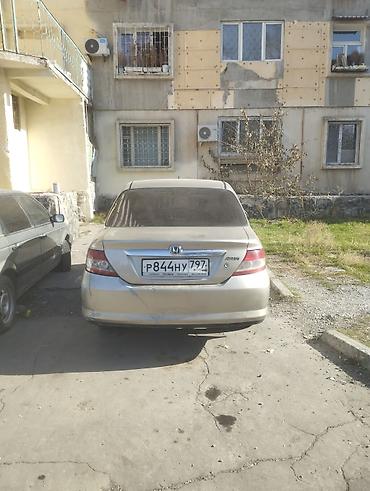 Honda: Honda Fit: 2006 г., Бензин, Седан at lalafo.kg — 5 Honda: Honda Fit: 2006 г., Бензин, Седан — 5