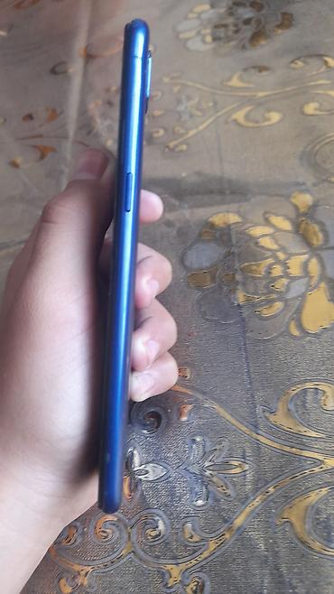 nausnik: Samsung Galaxy A10, rəng - Göy, Sensor — 5