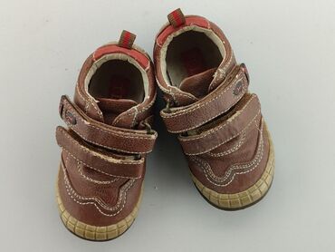 buty sportowe dziecięce puma: Sport shoes 22, Used