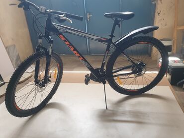 velosiped satisi islenmis: Новый Горный велосипед Stark, 29", скоростей: 32, Платная доставка