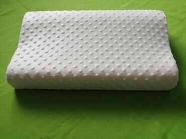 доставка постельного белья: Ортопедическая подушка с эффектом памяти. Почти новая. Чехол