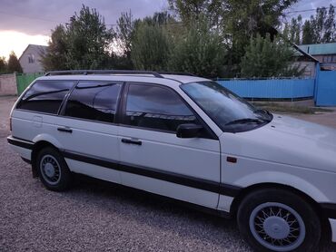 аварийный венто: Volkswagen Passat Variant (универсал), белый цвет кузова. Основные