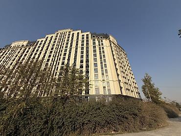 квартира на доме торговли: 1 комната, 37 м², Ак-Орго ж/м Элитка, 5 этаж, ПСО (под самоотделку) — 2