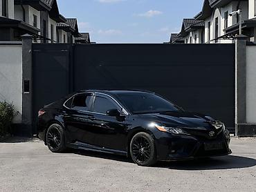Toyota: Toyota Camry: 2020 г., 2.5 л, Автомат, Бензин, Седан — 1