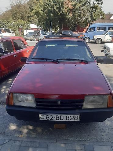 VAZ (LADA): Model: Lada Samara (VAZ 2109), qırmızı rəng Ban növü: Hetçbek, 5 qapı — 2