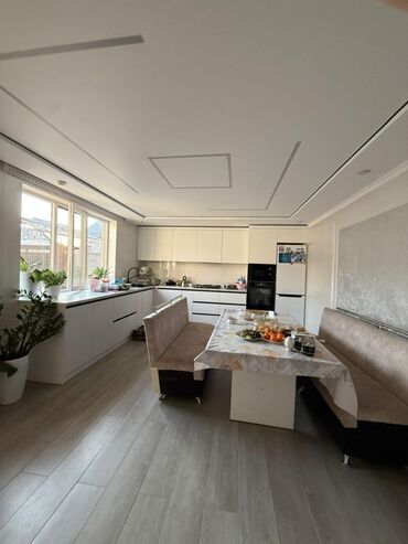 Долгосрочная аренда домов: 300 м², 6 комнат, Евроремонт, Забор, огорожен, Кондиционер — 2