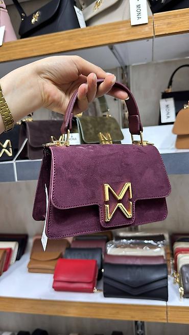 Torbe: Mini torba sa ručkom – model “M” logo - Struktura: kompaktna — 1