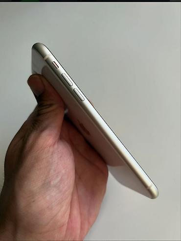 Apple iPhone: IPhone 11, Ağ, Face ID — 5