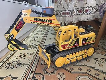 oyun rul seti: Uşaq ekskavatoru – KUMATSO “Heavy Excavator” (CP 840 RM) - Tip — 1