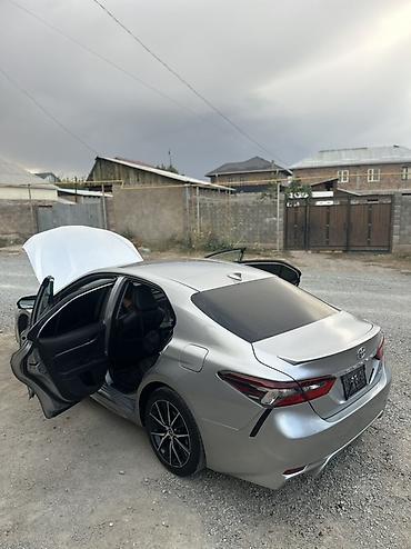 араба ош: Toyota Camry: 2021 г., 2.4 л, Автомат, Бензин, Седан — 8