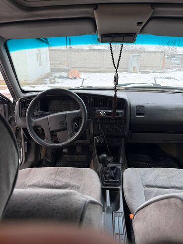 Volkswagen: Volkswagen Passat Variant: 1993 г., 2 л, Механика, Газ, Универсал — 6