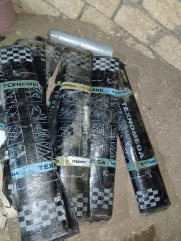 divar kaqizlari: Məhsul: TEXNOMEGA bitum əsaslı su izolyasiya örtüyü (rulon) Təsvir: -