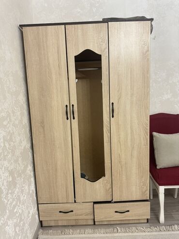 стеклянные столешницы: Кийим салуучу шкаф, Түз