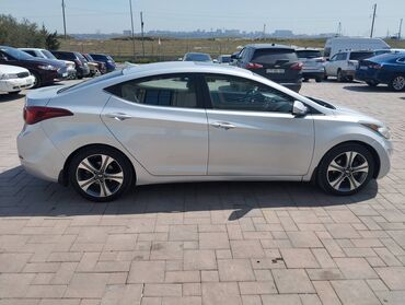 Hyundai: Hyundai Elantra: 2 l | 2014 il Sedan — 4