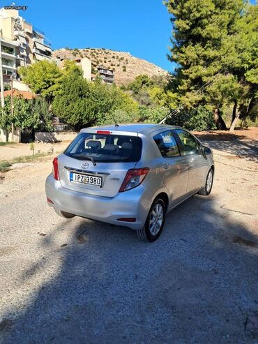 Toyota: Toyota Yaris: 1.3 l. | 2014 έ. Χάτσμπακ — 26