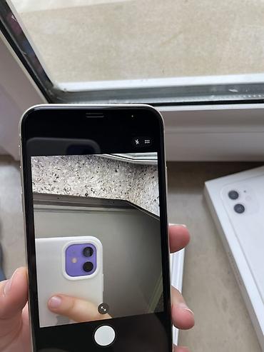 Apple iPhone: IPhone 11, Ağ — 10