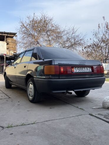 Audi: Audi 80: 1994 г., Механика, Бензин, Седан — 4