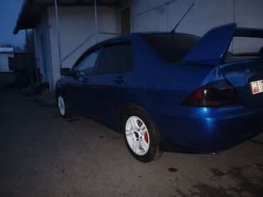 Mitsubishi: Mitsubishi Lancer: 2004 г., 1.6 л, Механика, Бензин, Седан — 4
